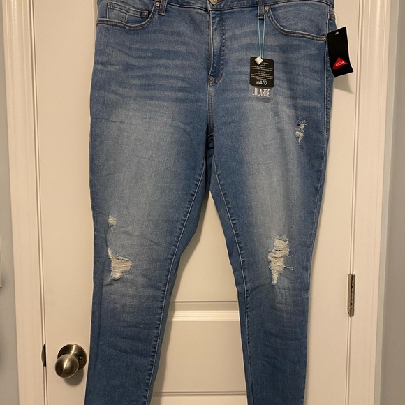 LuLaRoe Denim - Lularoe Distressed Ankle length Jeans NWT